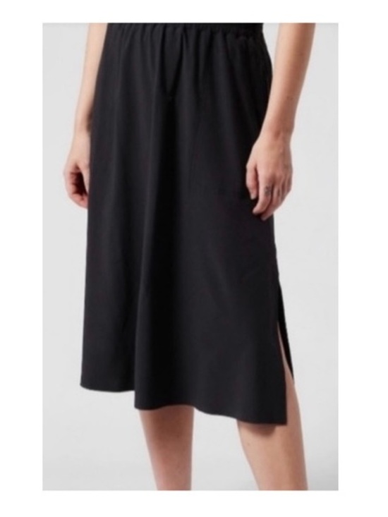 Athleta Dresses & Skirts - Athleta Savannah Black Skirt Size 2X